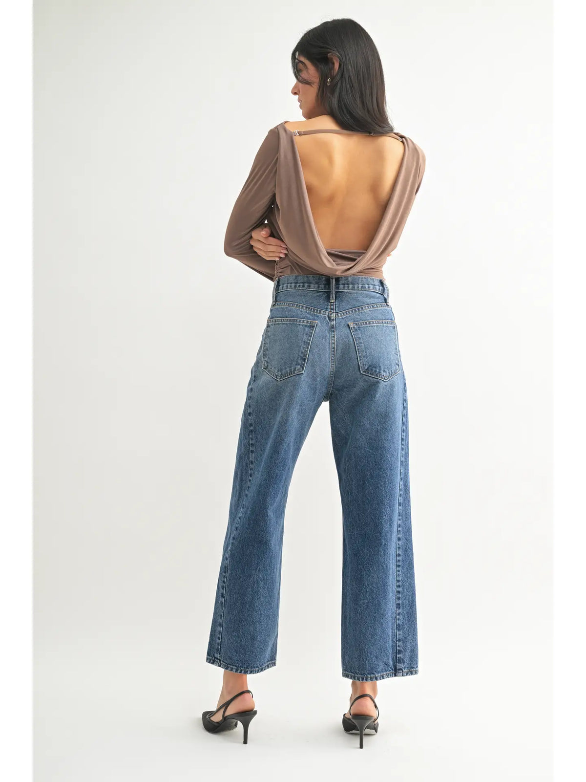 Medium Wash Barrel Jean - Twist