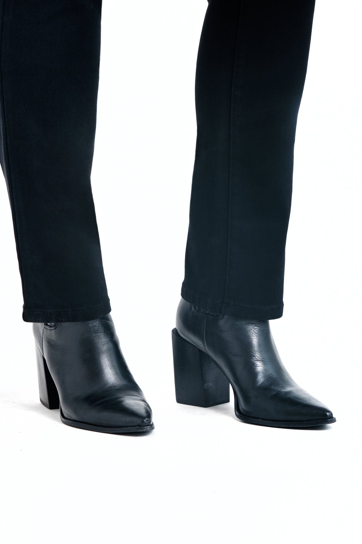 Slim Straight Leg Black Denim - Sheila