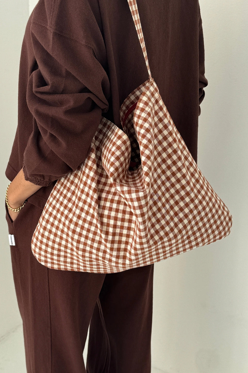 Happy Carry Canvas Tote Bag โ Cinnamon Gingham
