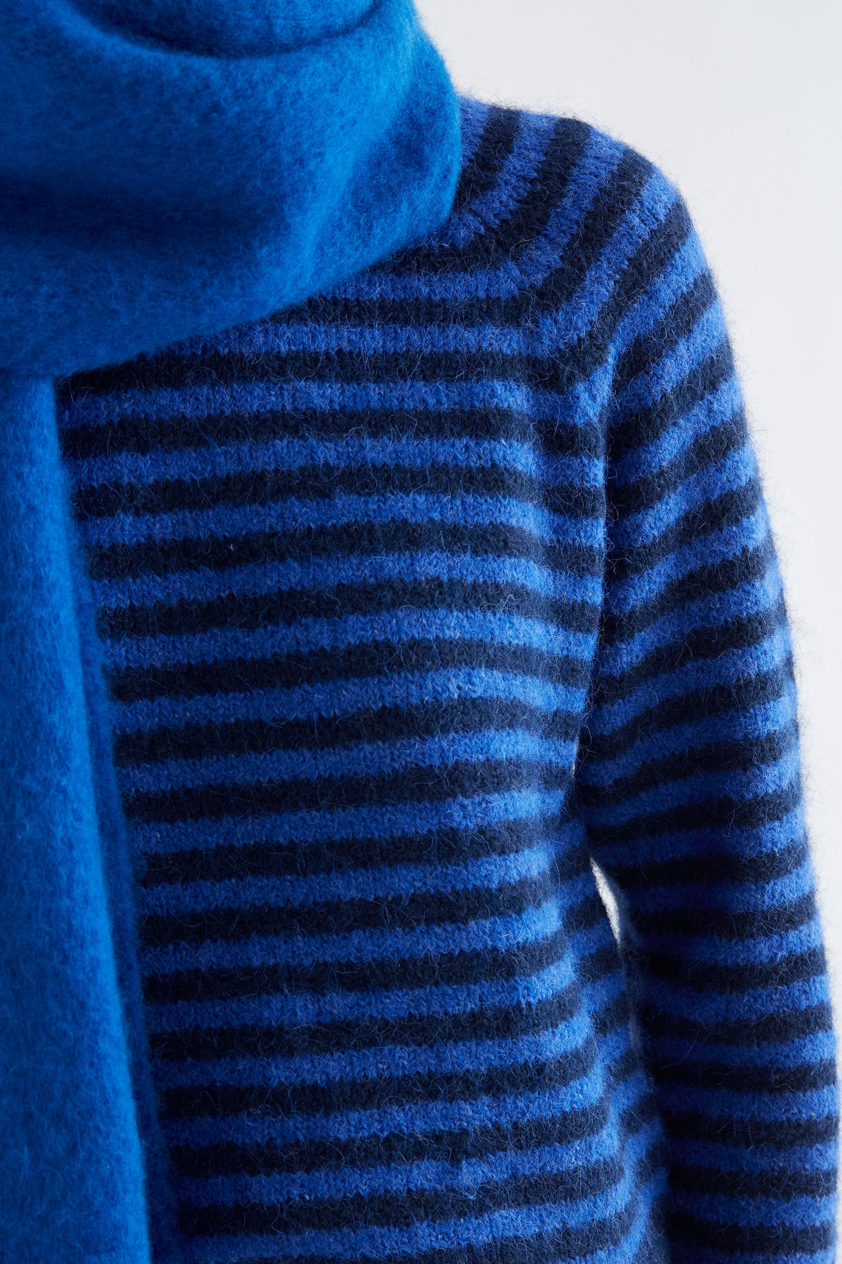 Stripe Sweater - Blue/Navy
