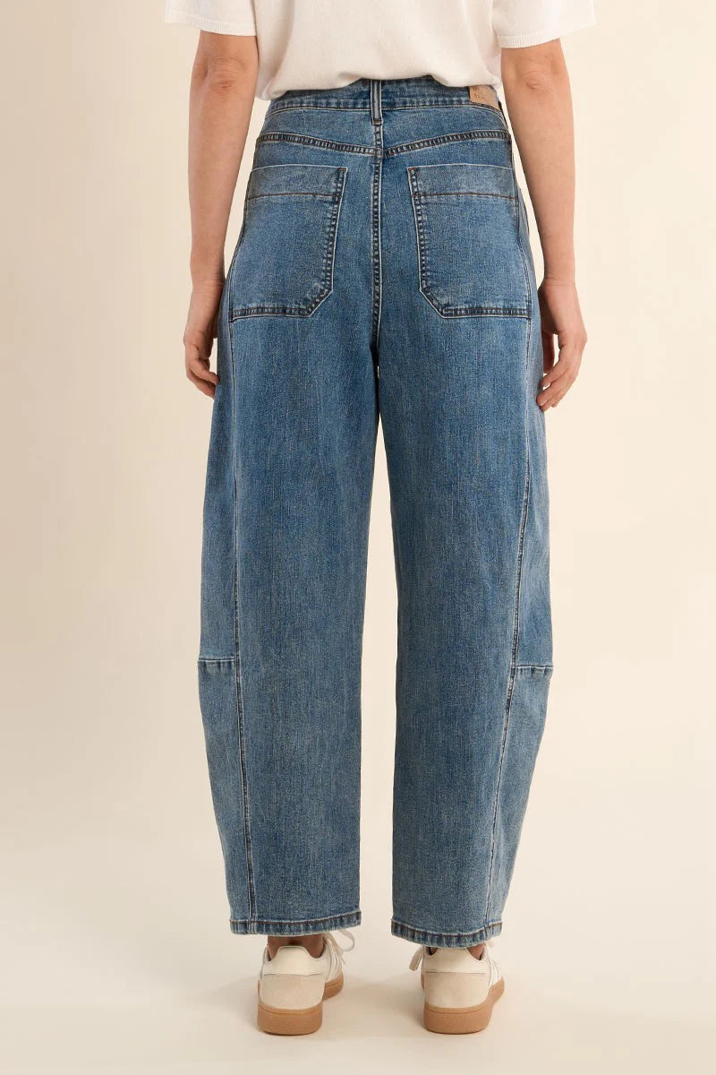 Barrel Jean