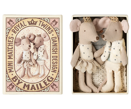 Royal Twins in Box - Little Brother and Sister