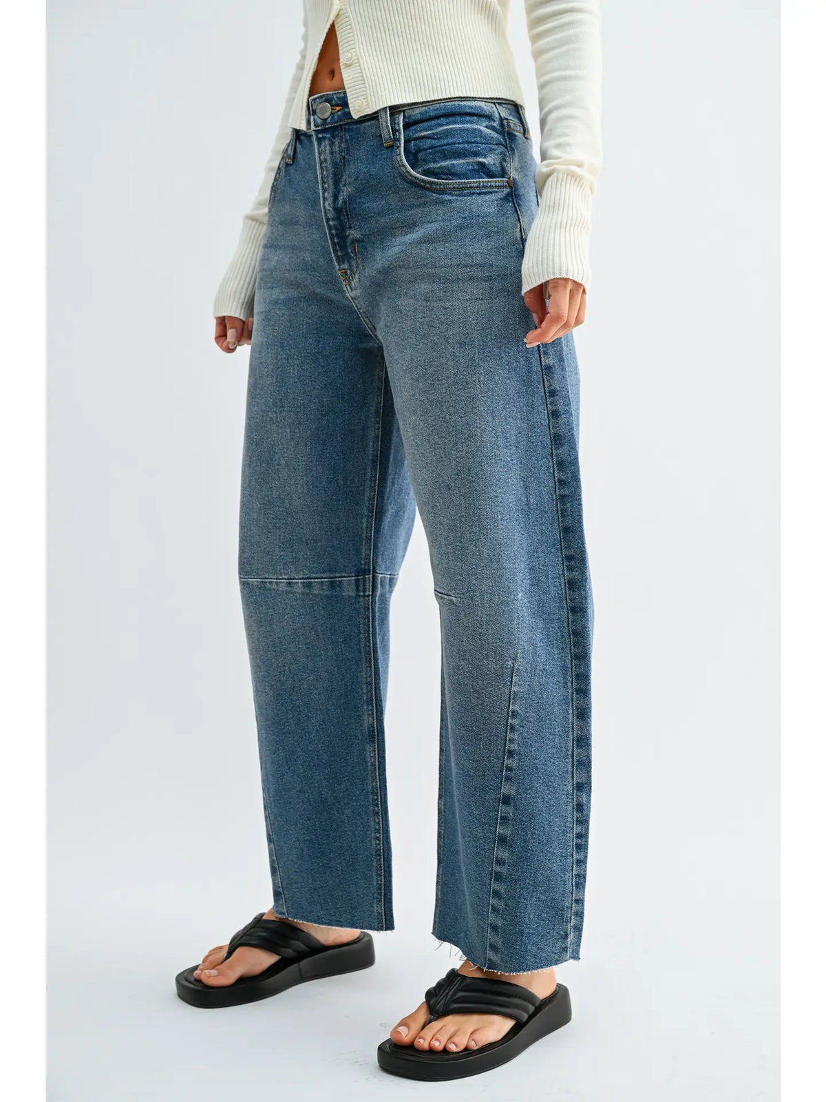 Barrel Jean w/ Seams - Medium Denim