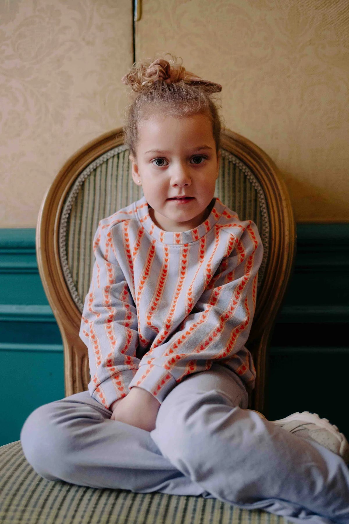 Milo Sweater – Heart Print