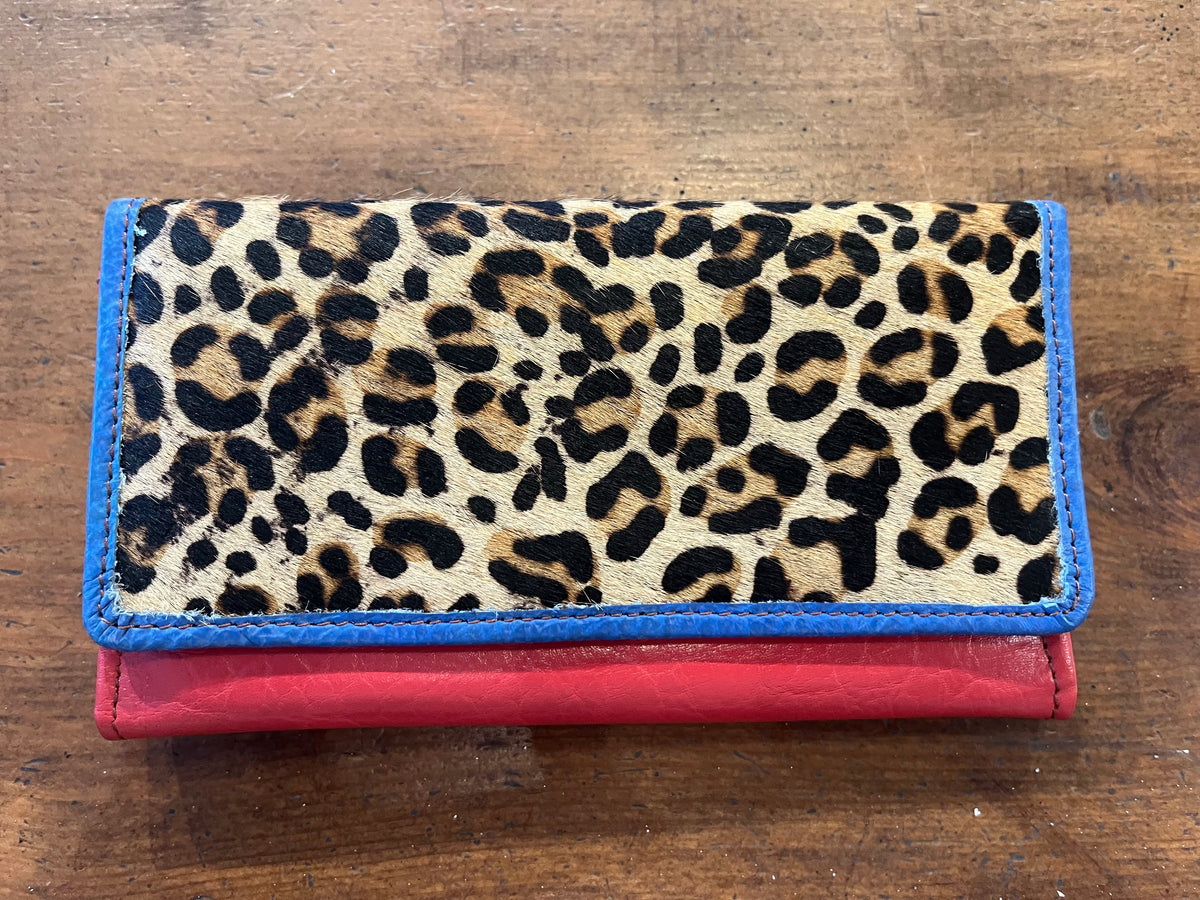 Esme Animal Print · Wallet